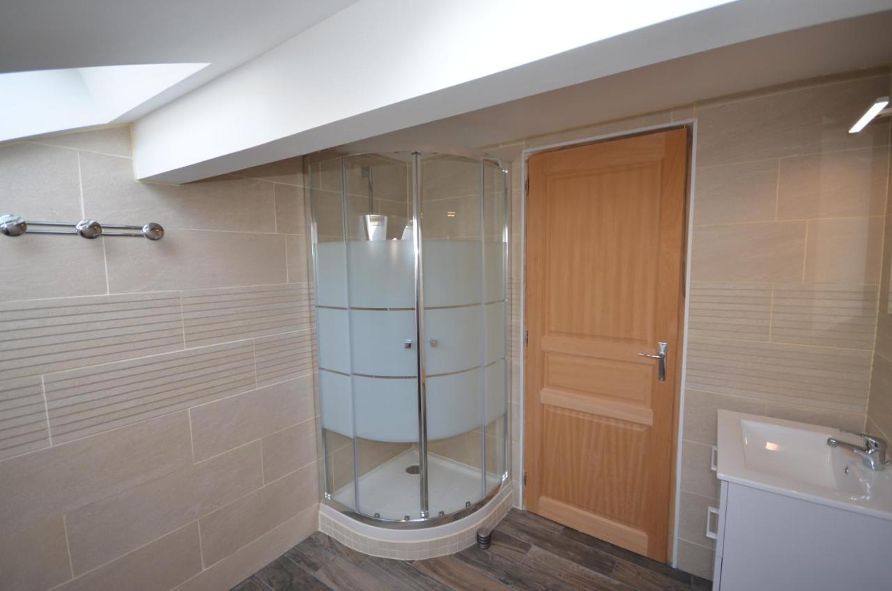 L'Escale Du Bocage Piscine Couverte Chauffee La Flocelliere Ngoại thất bức ảnh